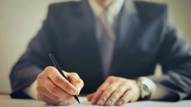 Che cos’è la mediazione civile? Come si diventa mediatori?