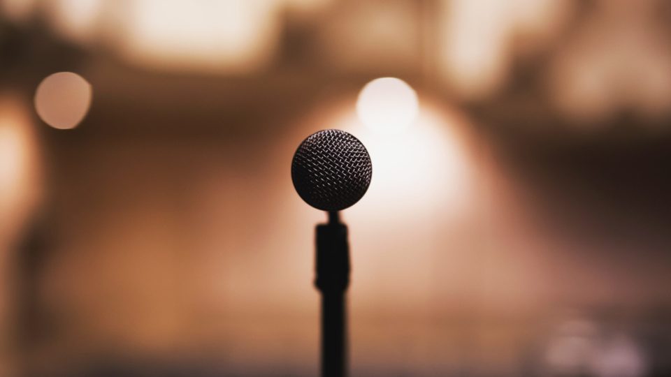 Public Speaking: quale microfono usare?