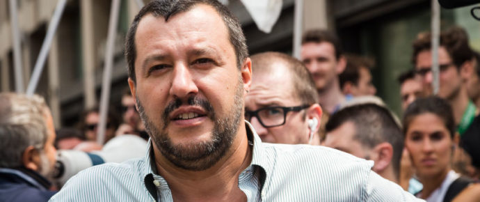 Comunicazione politica: gli auguri di Matteo Salvini per la Festa della Mamma