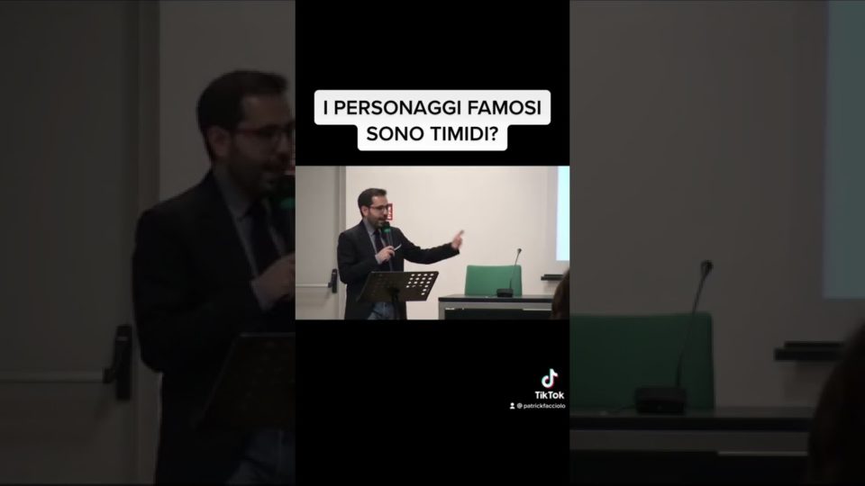 I personaggi famosi sono timidi?