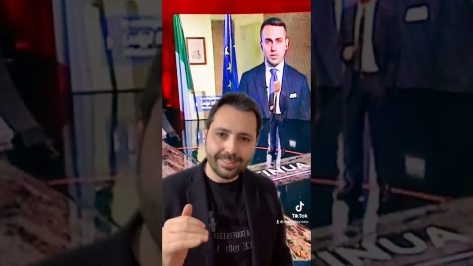 Il linguaggio del corpo di Luigi Di Maio, ospite da Massimo Giletti